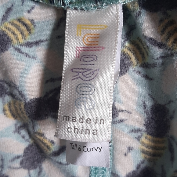 Bundle of Lularoe Bee Print Leggings - Picture 7 of 8